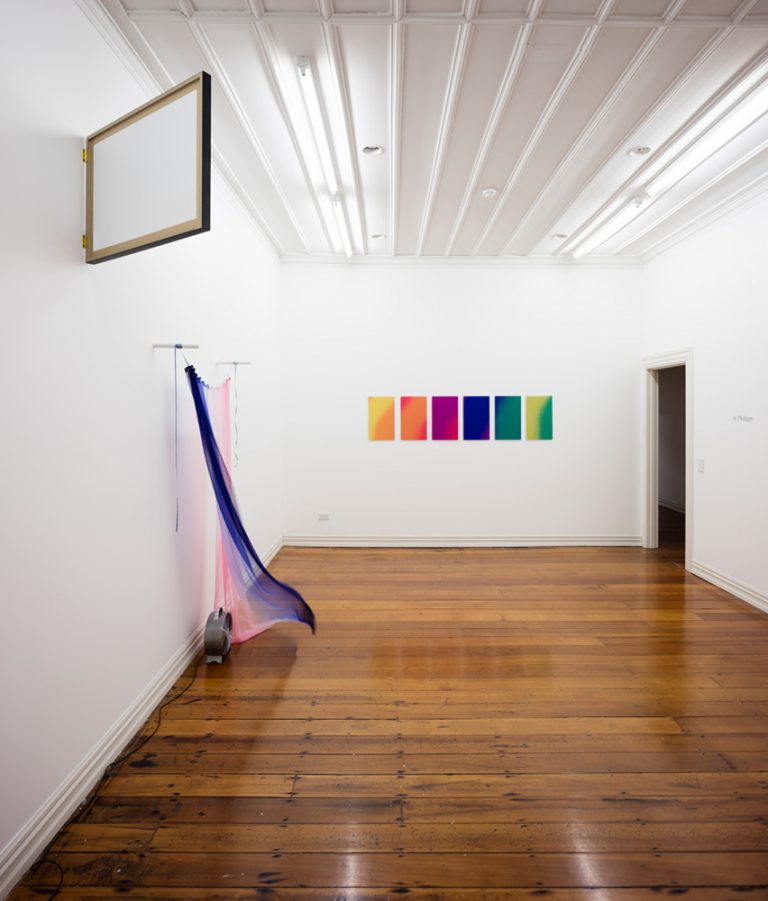 art-agenda review of In Motion at Starkwhite
