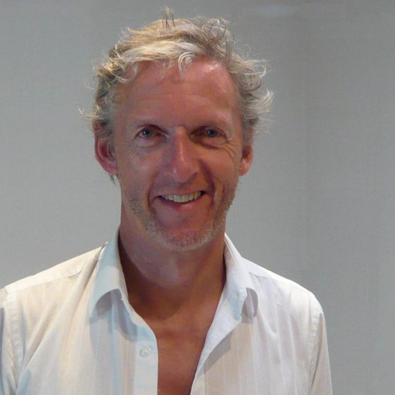 Rob Garrett to curate NARRACJE Festival of art in public space